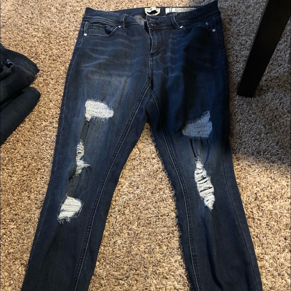 Jeans - Picture 2 of 2